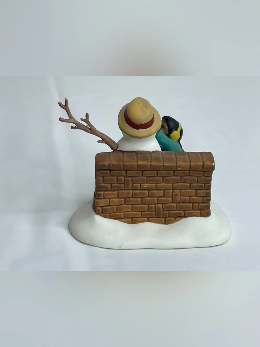 Department 56 The Heritage Village Collection “Playing In The Snow” One Figurine